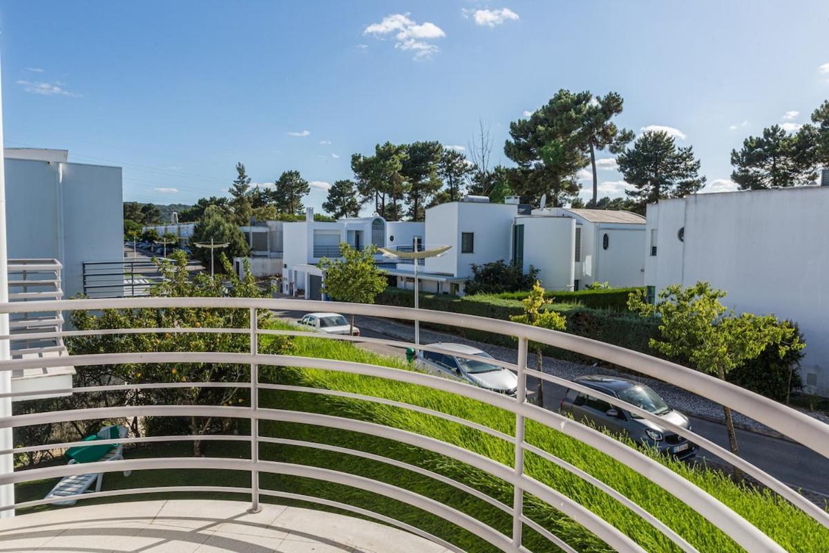 3 Bedroom Villa With Private Pool In Palmela Exterior foto